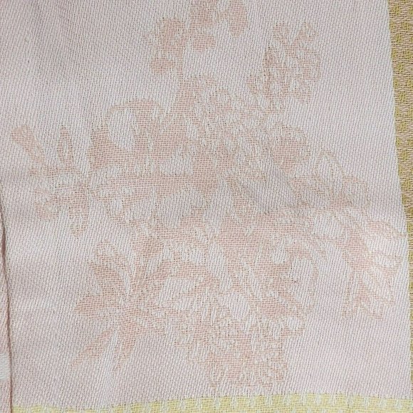 Martha Stewart Jacquard Easter Tablecloth Flowers and Plaids Pastel Color 60x84 - Picture 10 of 16
